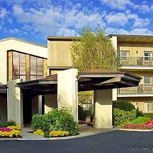 3* Hotel Long Island